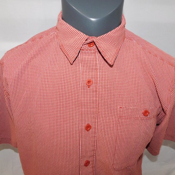 The North Face Mens M Red White Plaid Check Button Front short sleeve Shirt - Picture 4 of 10